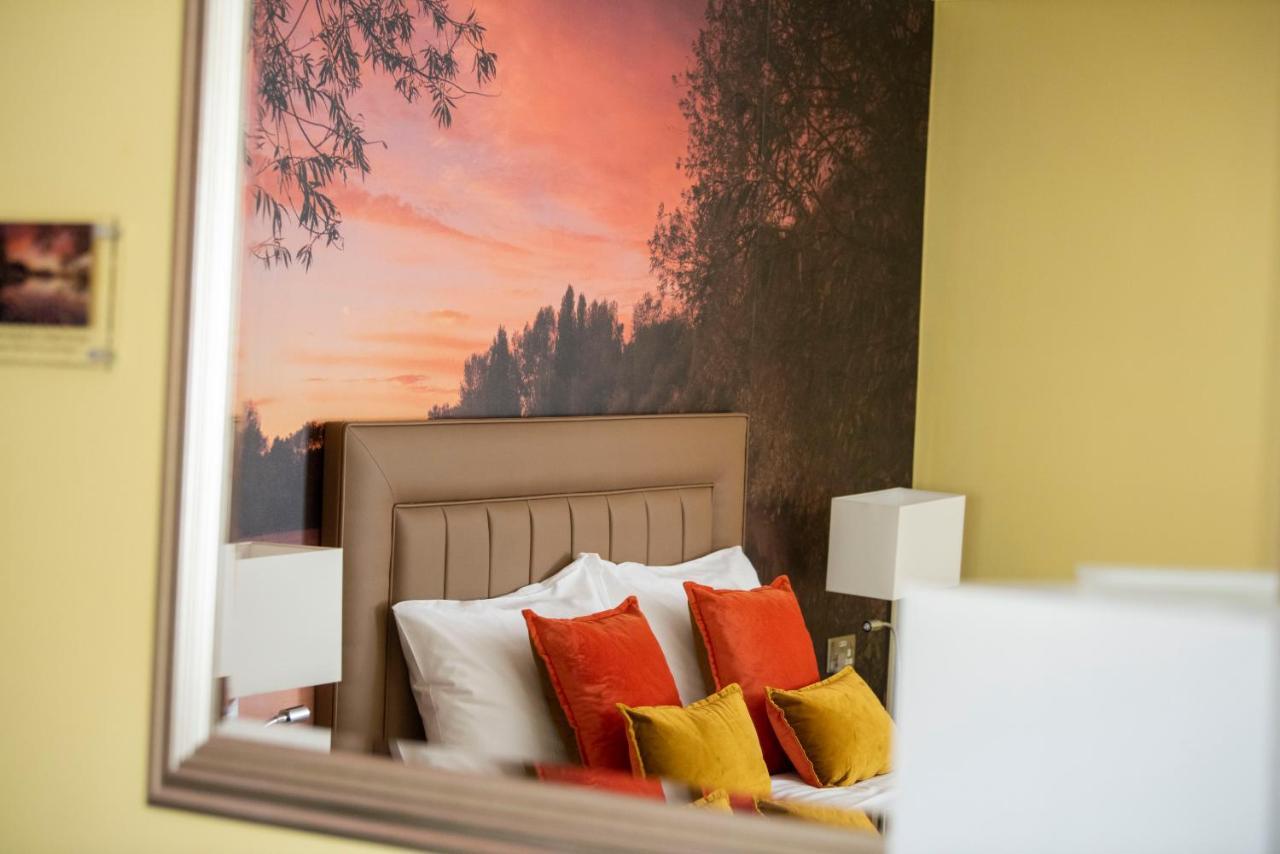 Bridleways Guesthouse & Holiday Homes Менсфілд Екстер'єр фото